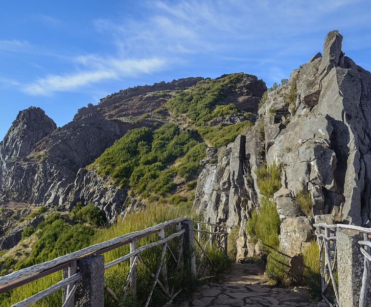 Ninho da Manta is a stunning viewpoint in the PR1 trail in Madeira